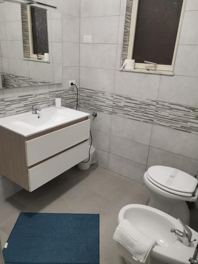 Bed and Breakfast BED AND FLY near airport fontanarossa catania gratis navetta aeroportuale Esterno foto